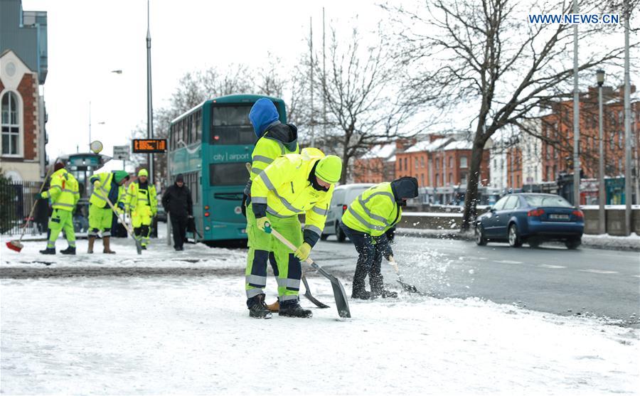 IRELAND-DUBLIN-SNOWSTORM