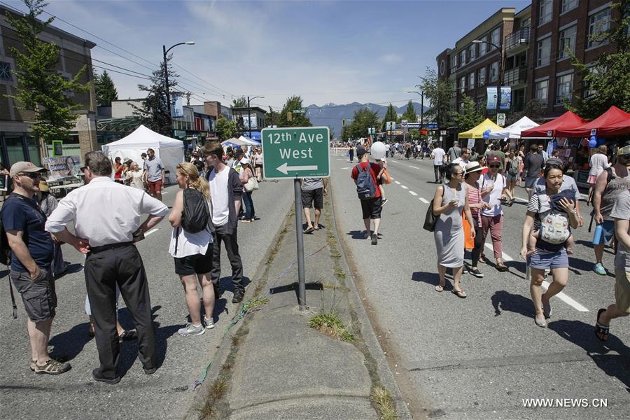 CANADA-VANCOUVER-CAR FREE DAY