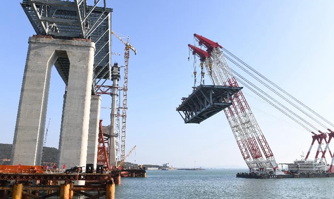 Pingtan cross-strait expressway-railway bridge under construction